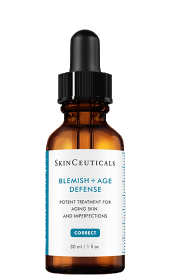 Blemish + Age Defense es un tratamiento específico oil-free para tratar las imperfecciones y los signos de la edad de la piel madura. Esta pionera combinación de ácidos contiene un 2 % de ácido dioico y una formulación óptima de alfa y betahidroxiácidos para reducir las imperfecciones y los poros obstruidos,