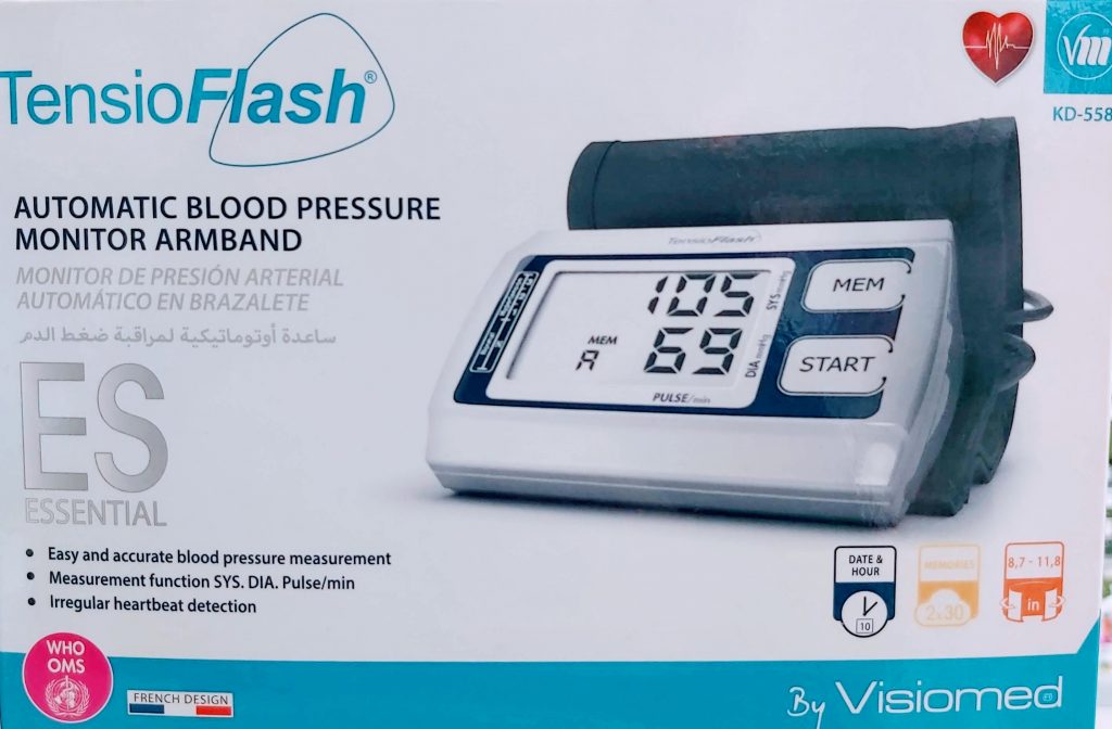 Comprar Tensioflash brassard KD-595 en Gran Farmacia Andorra Online Autotensiómetro de brazo con voz, autodiagnóstico por colores y detección de arritmia cardíaca
