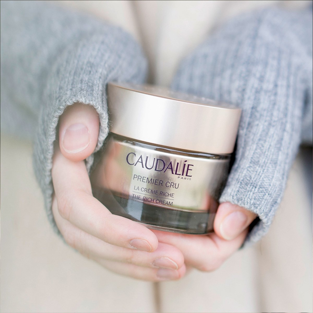 CAUDALIE PREMIER CRU LA CREMA RICHE La crème de la crème para las pieles secas El tratamiento antiedad global para las pieles secasPREMIER CRU LA CREMA RICHE La crème de la crème para las pieles secas El tratamiento antiedad global para las pieles secas