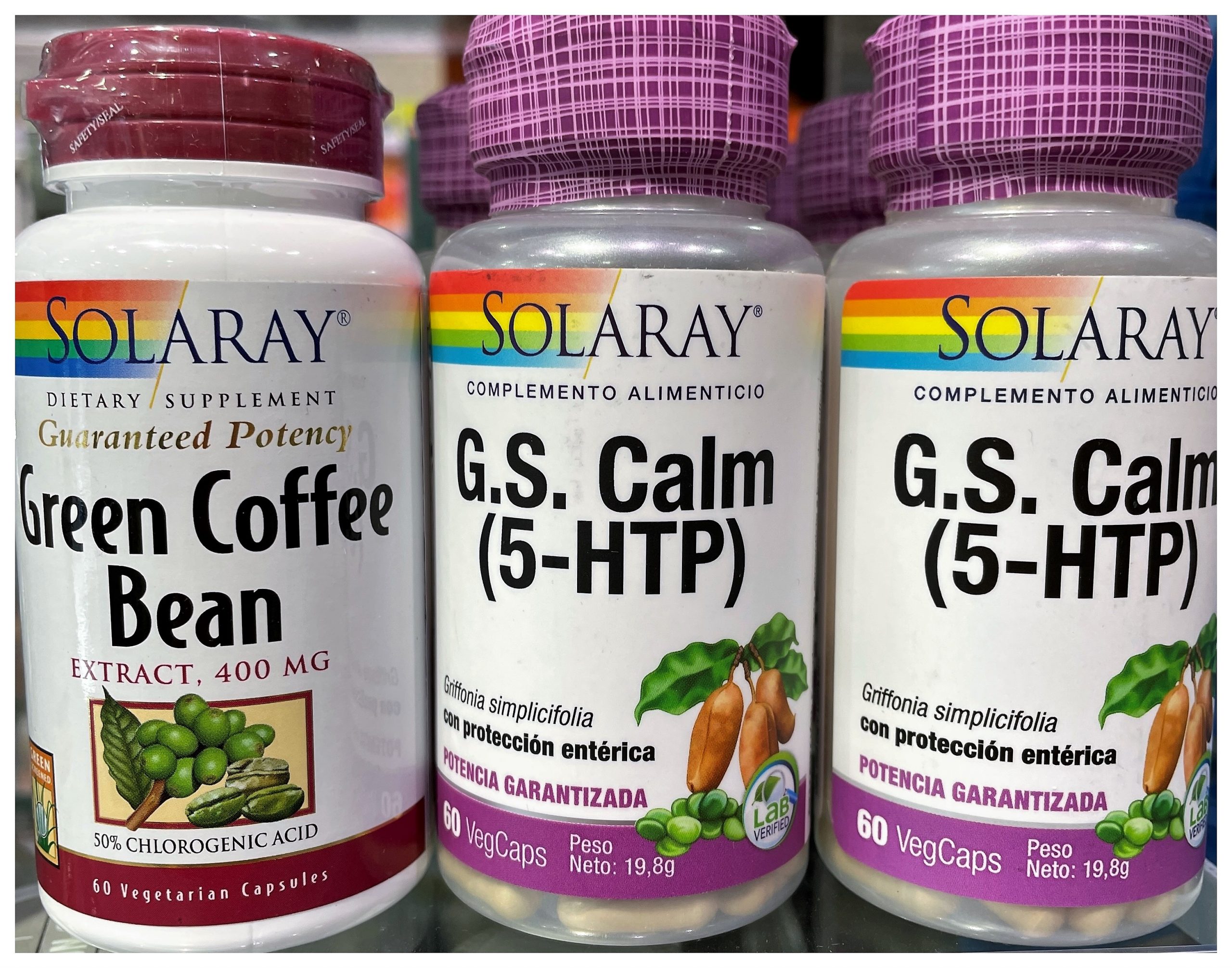 Green Coffee Bean Extract de Solaray es un complemento alimenticio que ayuda en la pérdida de peso gracias a su efecto quemagrasas.