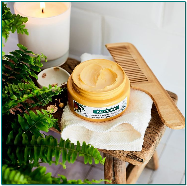 KLORANE la Mascarilla Reparadora al Mango, con un 98% de ingredientes de origen natural, nutre profundamente la fibra capilar, sin apelmazar, para hidratar y devolverle el brillo al cabello