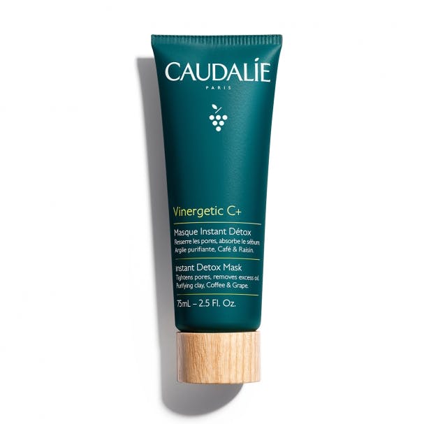 CAUDALIE Mascarilla Instant Detox Vinergetic C+ limpia la piel de todas sus impurezas, elimina el exceso de sebo y minimiza los poros. El cutis queda fresco, nítido y resplandeciente. Beneficios: EFECTO DETOXIFICANTE 100 %* Mascarilla Instant Detox Vinergetic C+ limpia la piel de todas sus impurezas, elimina el exceso de sebo y minimiza los poros. El cutis queda fresco, nítido y resplandeciente. Beneficios: EFECTO DETOXIFICANTE 100 %*