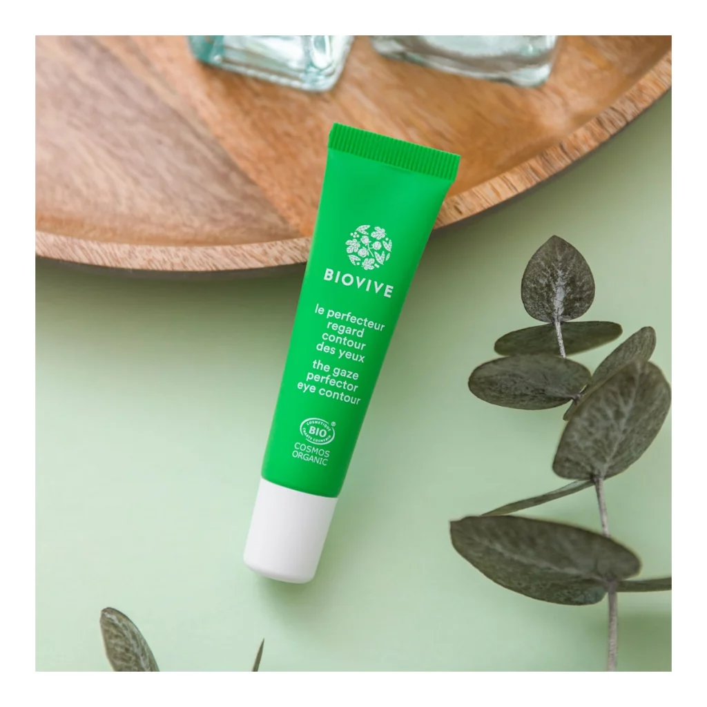 BIOVIVE le perfecteur regard. Ce contour des yeux bio et origine France perfectionnera votre regard en un temps éclair... ⚡ Effets lissant et illuminant garantis !