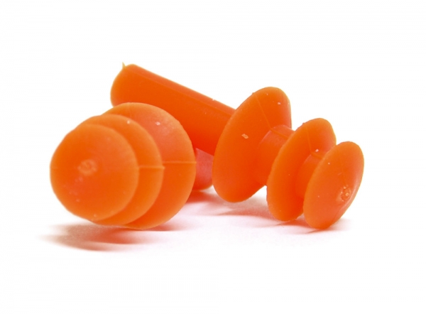 TAPONES SILICONA ADULTOS MARIES SMOOTH Con aplicador – Fabricados a base de silicona flexible, resultan ideales para su ajuste en el conducto auditivo en la práctica de deportes acuáticos y protección de arena y viento.