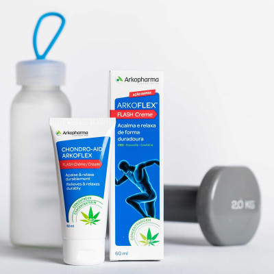 Arkoflex® Flash Crema para un alivio rápido y duradero del dolor. Una fórmula concentrada en CBD. Crema con CBD que permite masajear de manera fácil y eficaz zonas sensibles, brindando una sensación de bienestar articular y muscular, gracias a su fórmula hidratante de rápida absorción y a su doble acción frío-calor.