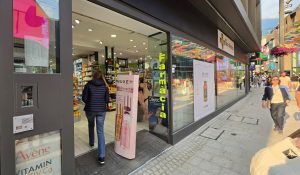 Gran Farmacia andorra online Gran Farmacia Andorra, parafarmacia andorra farmacia de guardia andorra farmacia de les pistes. farmacia online farmacia de Andorra, Solgar Andorra, comprar Tanakene online, farmacias Andorra, Farmàcia Andorra, farmacia homeopática Andorra, farmacia andorra farmacias baratas en andorra parafarmacia andorra. Compra online productos farmacéuticos y de parafarmacia en la farmacia de Andorra con más años de experiencia, comprometida con la salud y belleza de la sociedad. Farmacia Online Andorra. Parafarmacia Online Andorra. Productos de farmacia, parafarmacia, homeopatía y naturopatía. Descubre nuestro catálogo de ofertas. ‎Productos de farmacia · ‎Farmacia · ‎Parafarmacia Andorra · ‎Homeopatía en Andorra. Farmacia Online Andorra. Gran farmacia online Andorra. Consulta cómo comprar productos internacionales por internet. Seriedad y rapidez. Gran Farmacia Andorra la parafarmacia online donde comprar, entre una amplia oferta de productos, los mejores productos de parafarmacia de Andorra al mejor precio de Andorra la Vella. .
